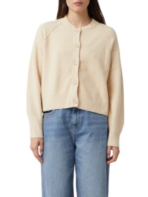 comma-casual_12-2025_8103_2173746 (3)